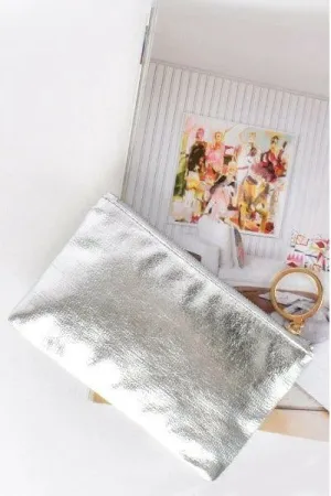 Alecia Metallic Ring Pull Pouch (Silver)