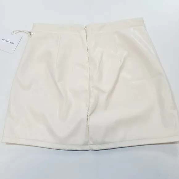ALL THE WAYS Melinda Mini Skirt in White Medium