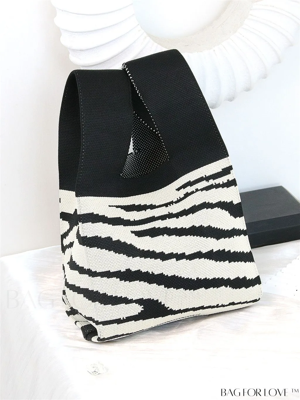 BagForLove - Chic Geometric Crochet Tote: Stylish Color Block Design, Perfect for Vacations