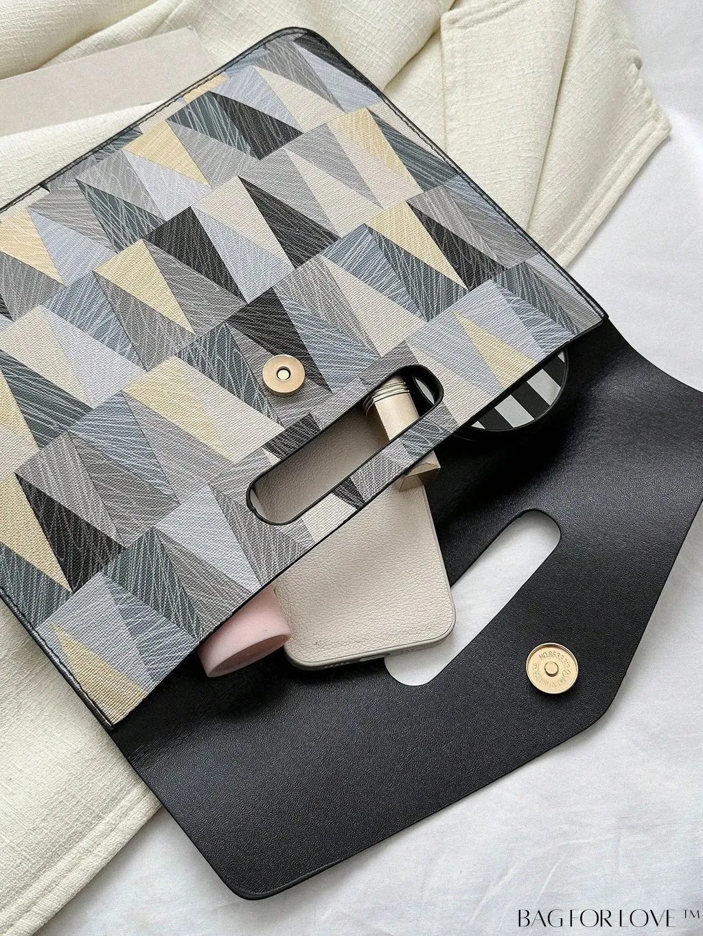 BagForLove - Chic PU Envelope Bag with Geometric Pattern - Stylish and Sophisticated