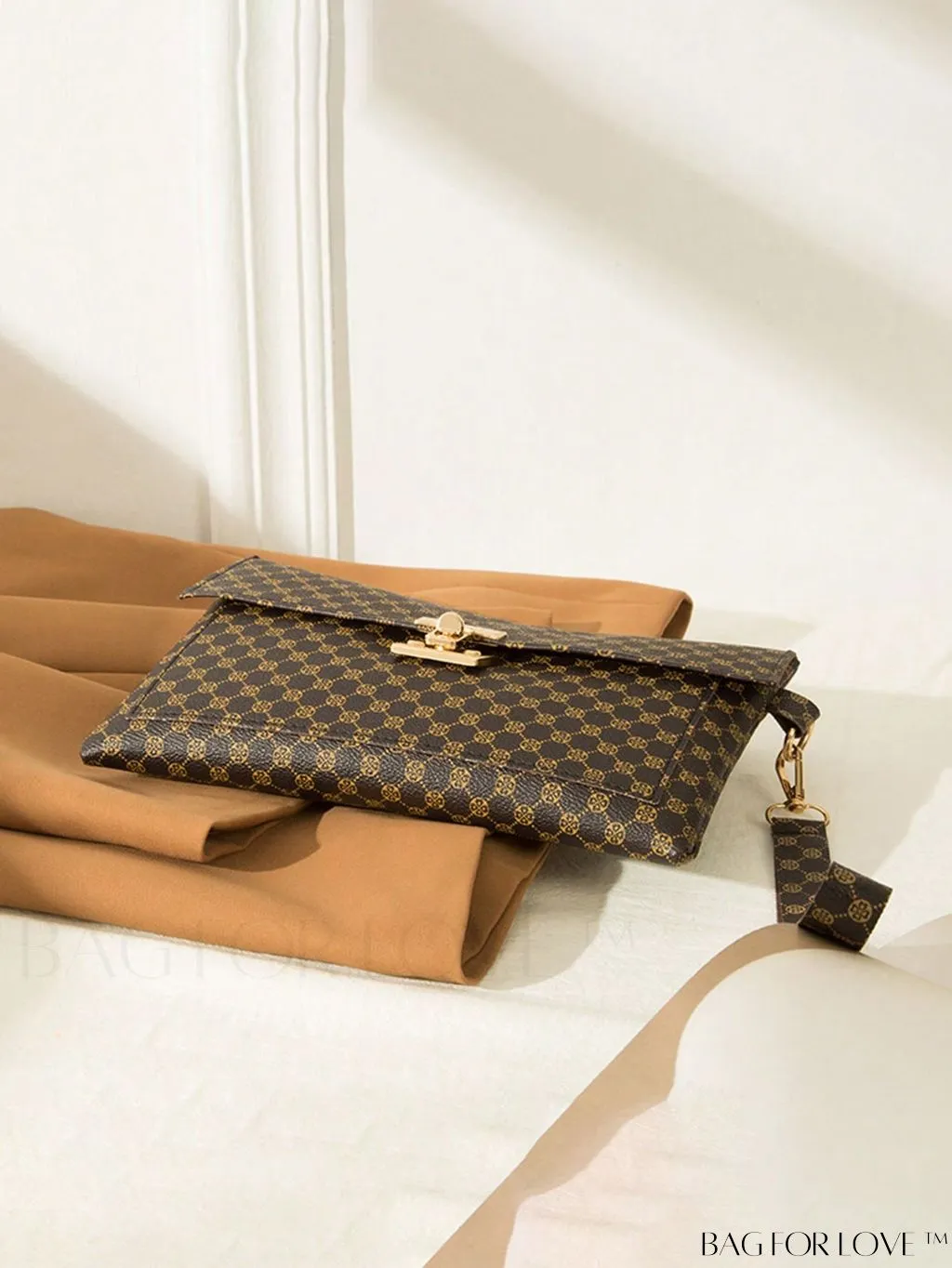 BagForLove - Compact Geometric Envelope Bag with Stylish Metal Accents