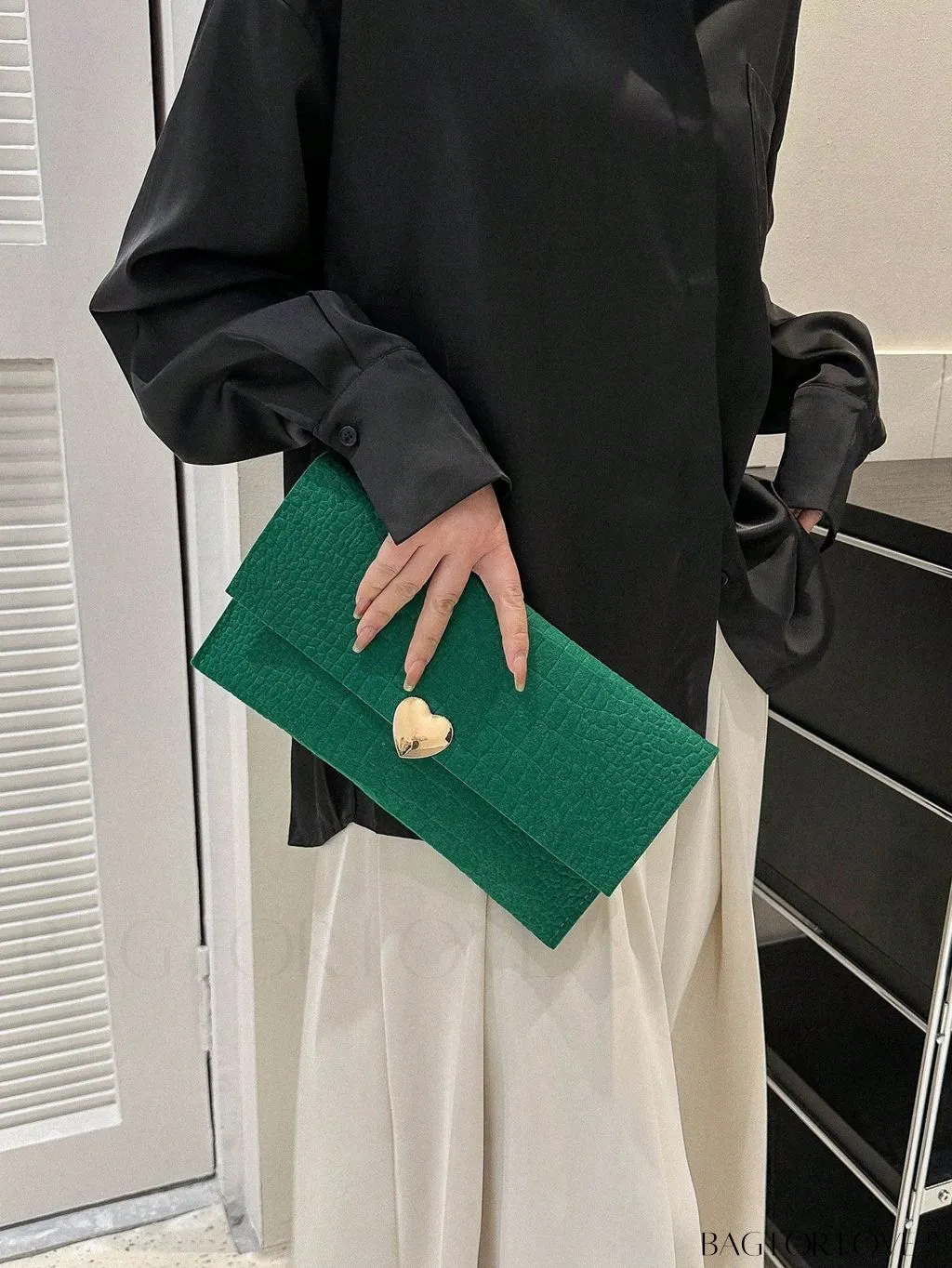 BagForLove - Crocodile Embossed Envelope Bag with Stylish Metal Heart Accent