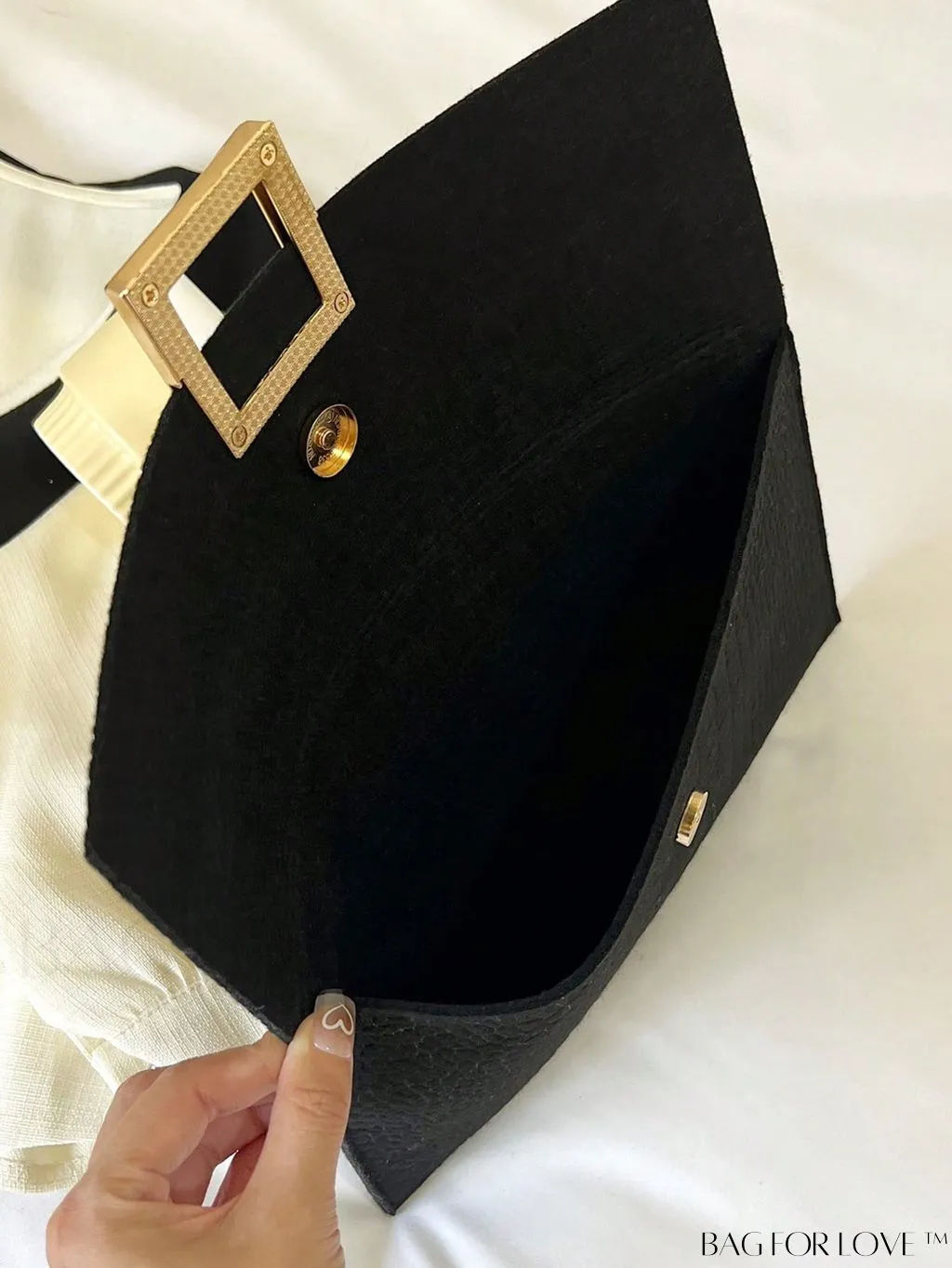 BagForLove - Crocodile-Embossed Metal Envelope Bag in Black: Elegant and Stylish
