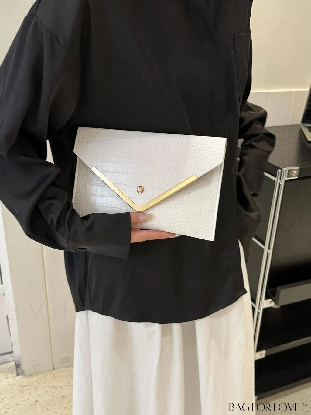 BagForLove - Elegant Crocodile Embossed Envelope Bag with Metal Decor