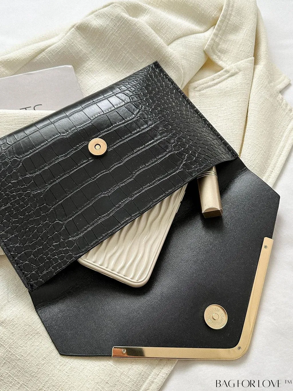 BagForLove - Elegant Crocodile Embossed Envelope Bag with Metal Decor