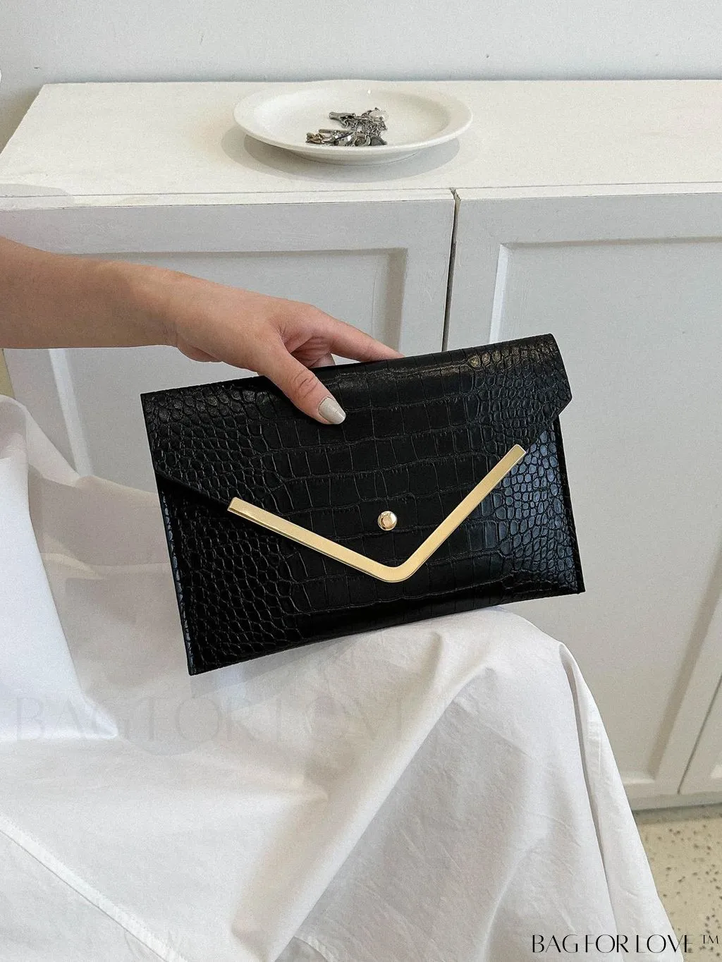 BagForLove - Elegant Crocodile Embossed Envelope Bag with Metal Decor