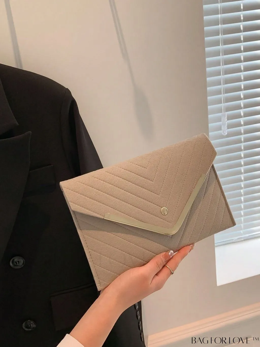 BagForLove - Khaki Medium Chevron Envelope Bag: Professional and Stylish