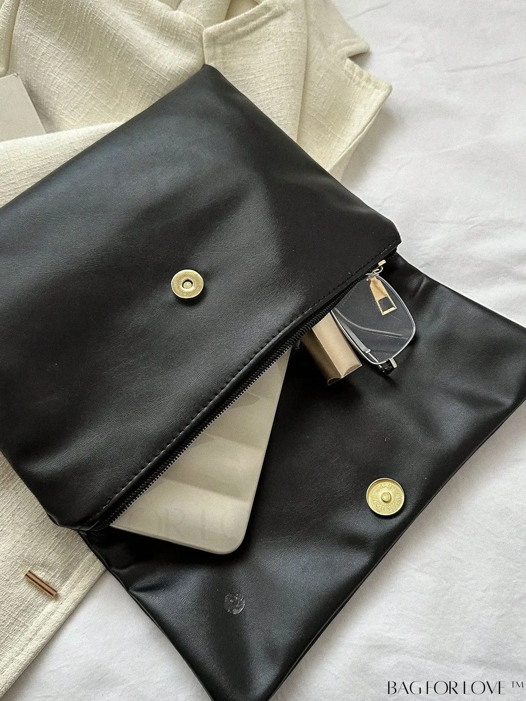 BagForLove - Plain Heart Decor PU Envelope Bag