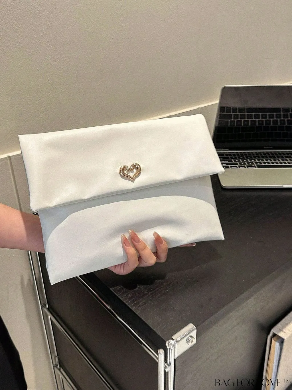 BagForLove - Plain Heart Decor PU Envelope Bag