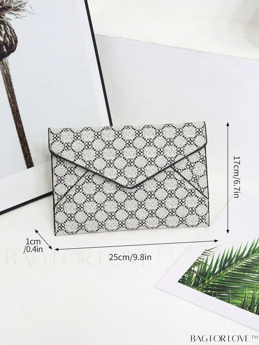 BagForLove - PURSE: Sleek Geometric Envelope Bag with Graphic Motif