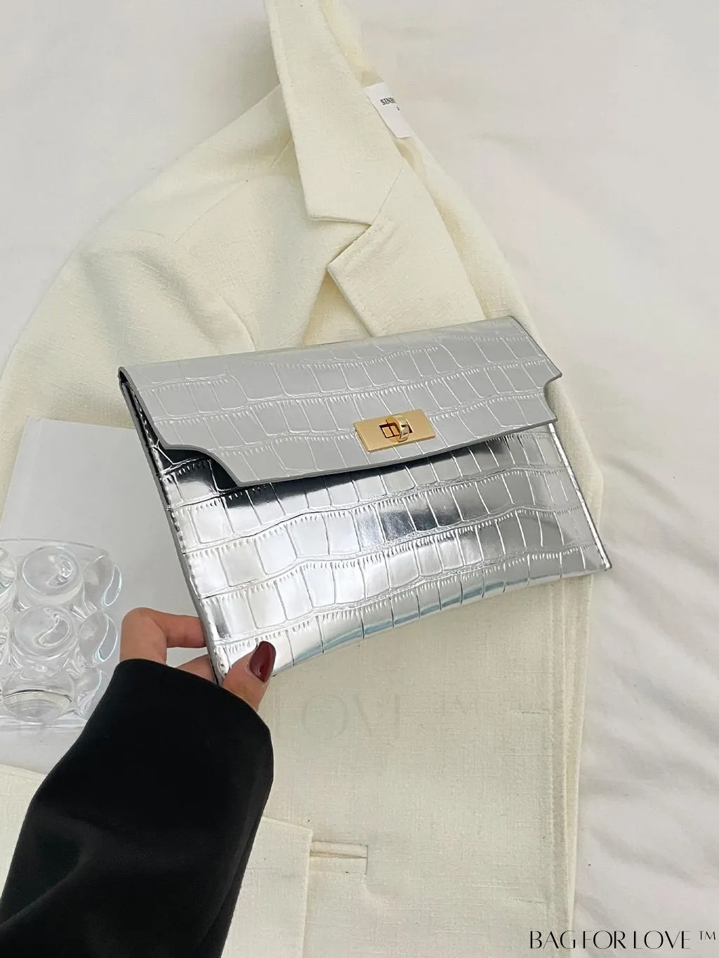 BagForLove - Silver Crocodile-Embossed Envelope Clutch Bag: A Fashionable Statement Piece