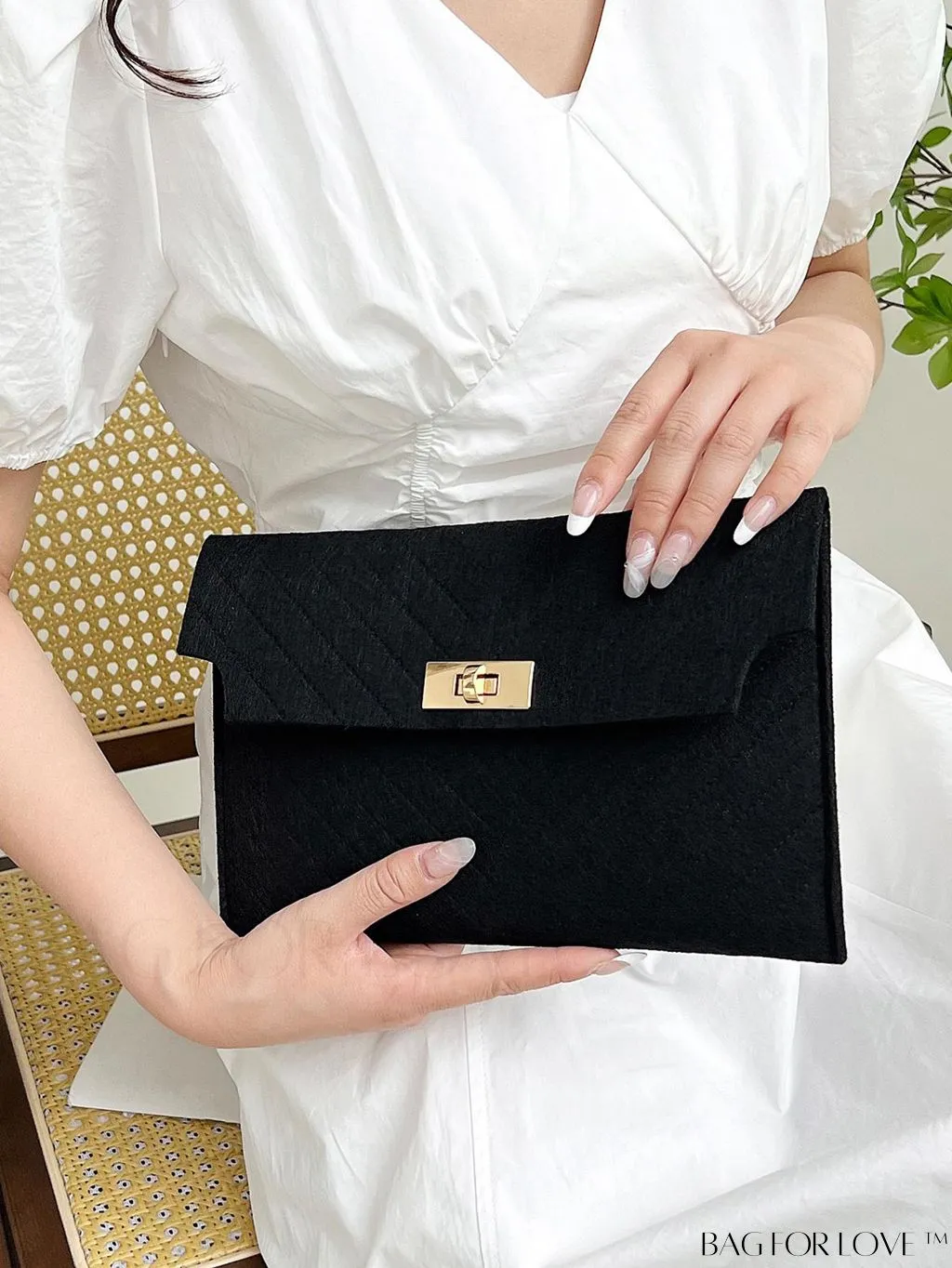 BagForLove - Stylish Envelope Clutch Bag with Chevron Pattern and Solid Color