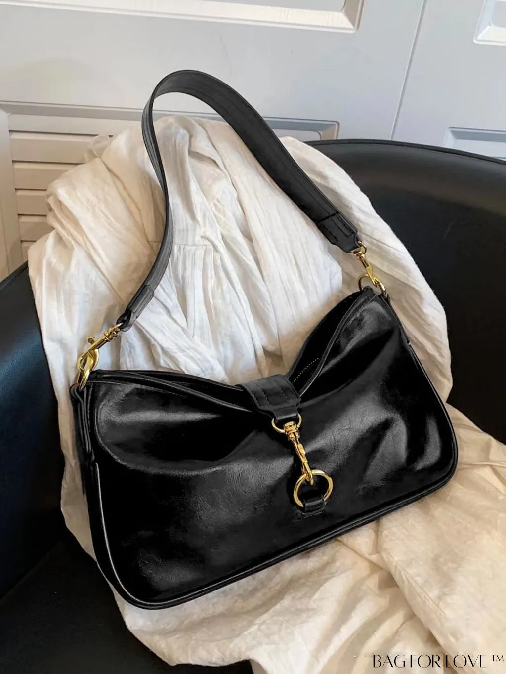 BagForLove - Stylish Pink PU Shoulder Bag - Timeless Vintage Design