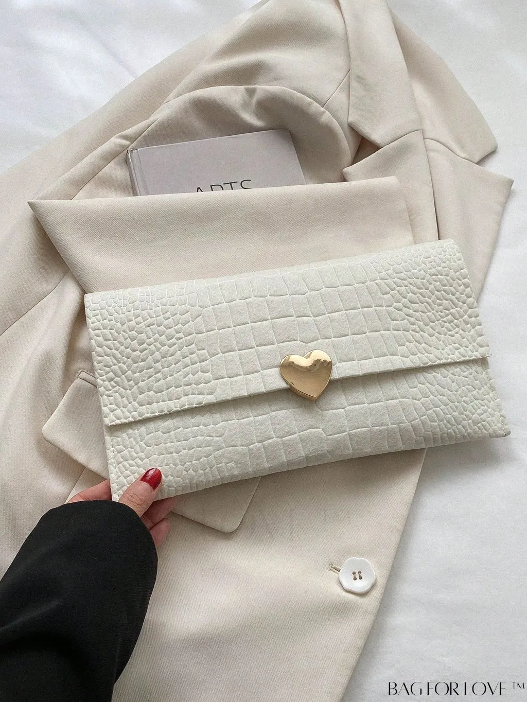 BagForLove - White Medium Envelope Bag with Crocodile Texture and Heart-shaped Metal Embellishment