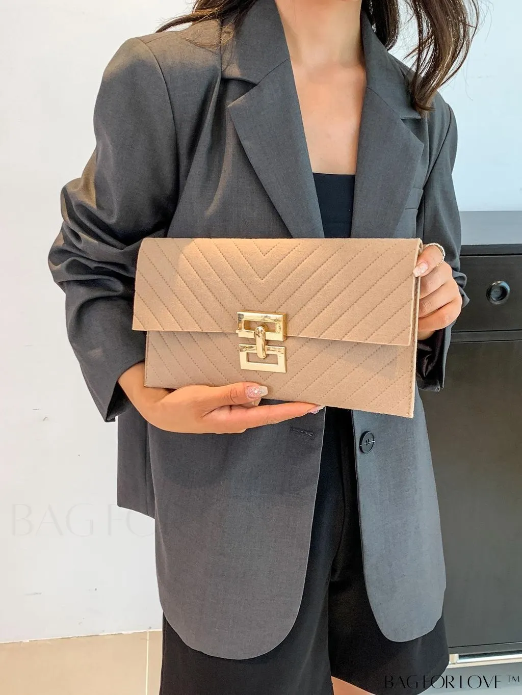 BagForLove - Womens Embossed V-shaped Clutch: Solid Color, Sleek & Lightweight Envelope Design