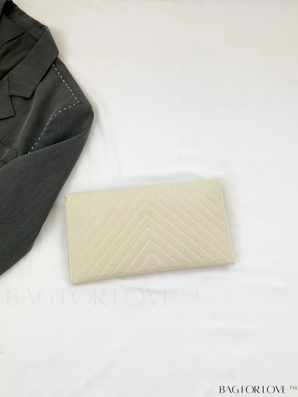 BagForLove - Womens Embossed V-shaped Clutch: Solid Color, Sleek & Lightweight Envelope Design
