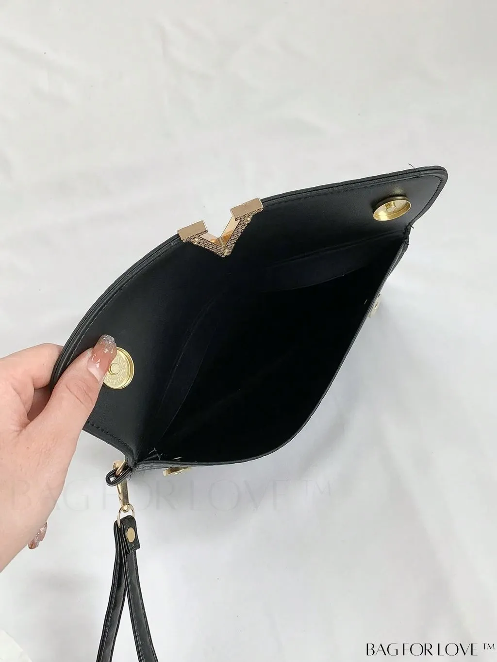 BagForLove - Womens PU Clutch Wrist Bag: Stylish Solid Color Handbag for Fashionable Convenience