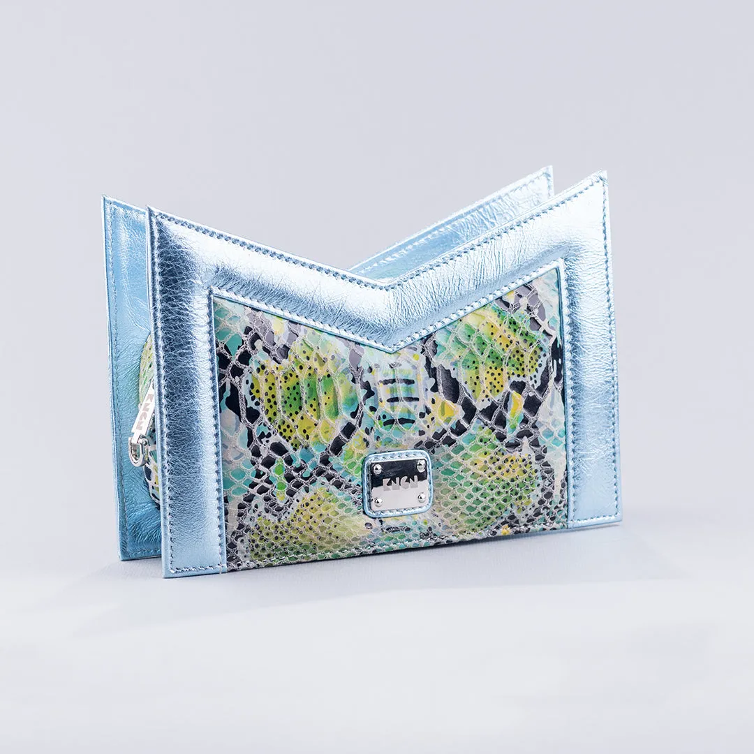 BLUE K CLUTCH