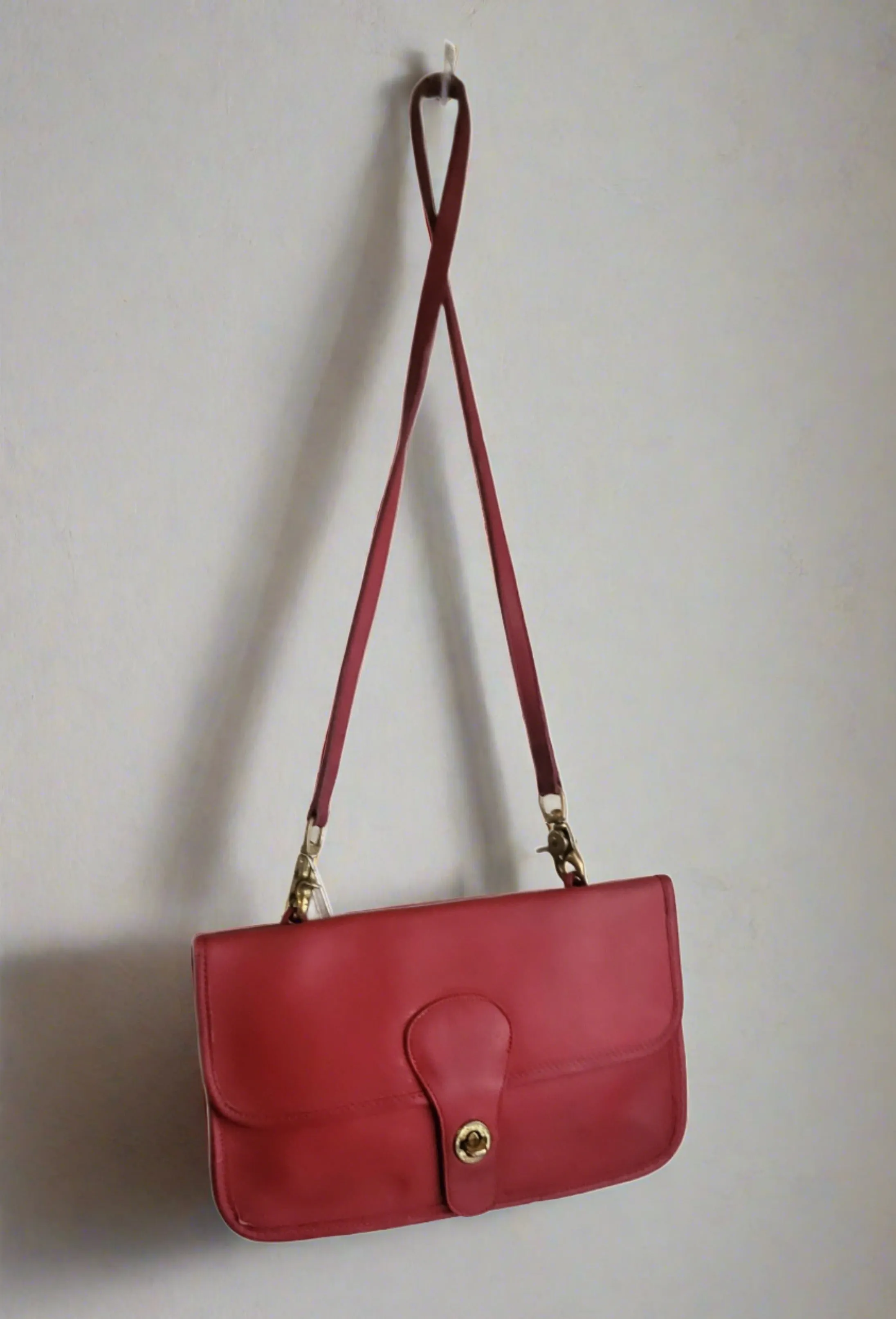 Bonnie Cashin Twin Turnlock	Red