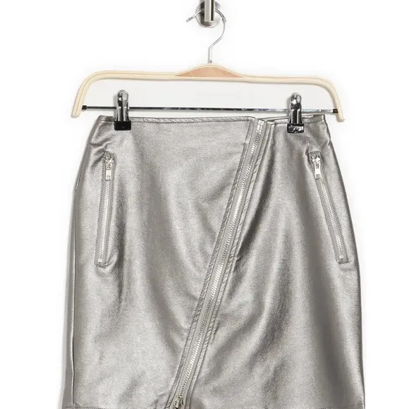 Brand new zip faux leather mini skirt