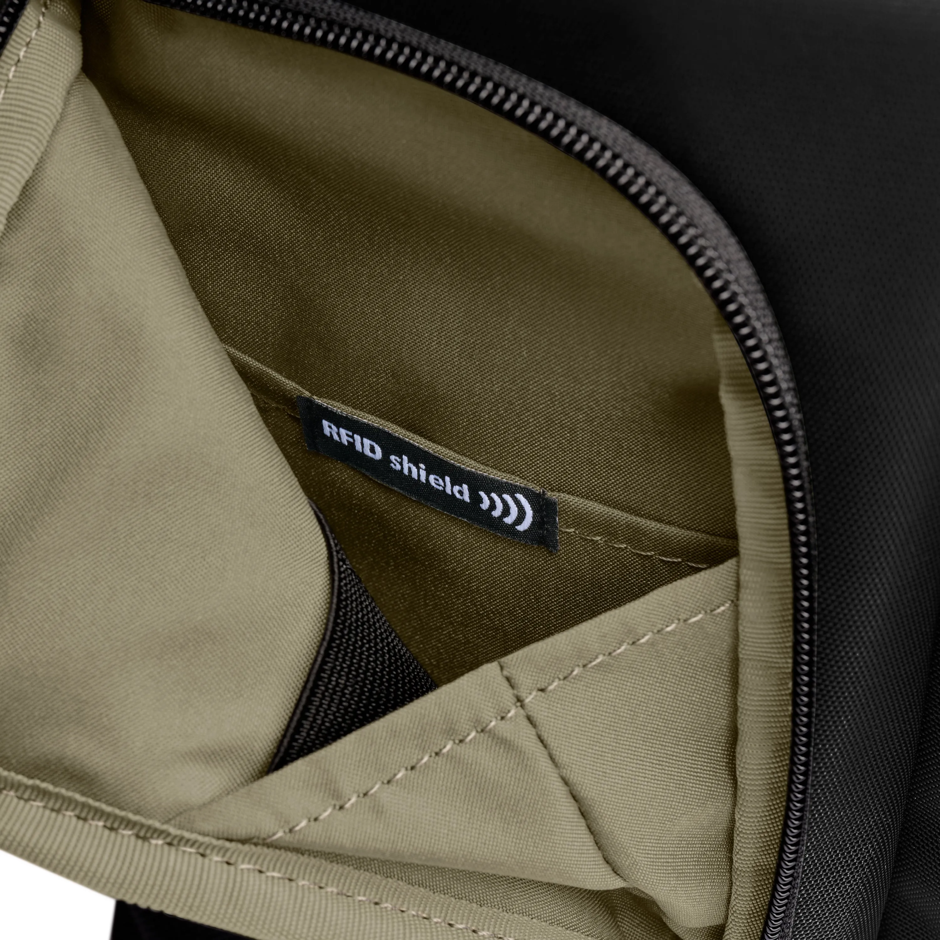 Briggs & Riley HTA Slim Expandable Backpack - Black