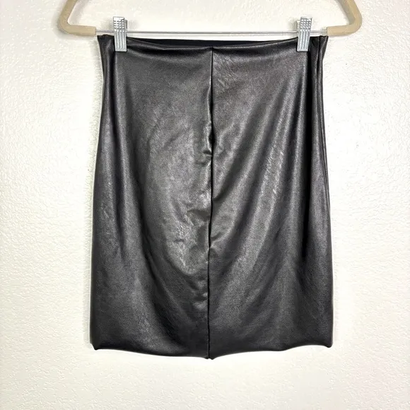 COMMANDO Faux Leather Black Mini Skirt Size Large