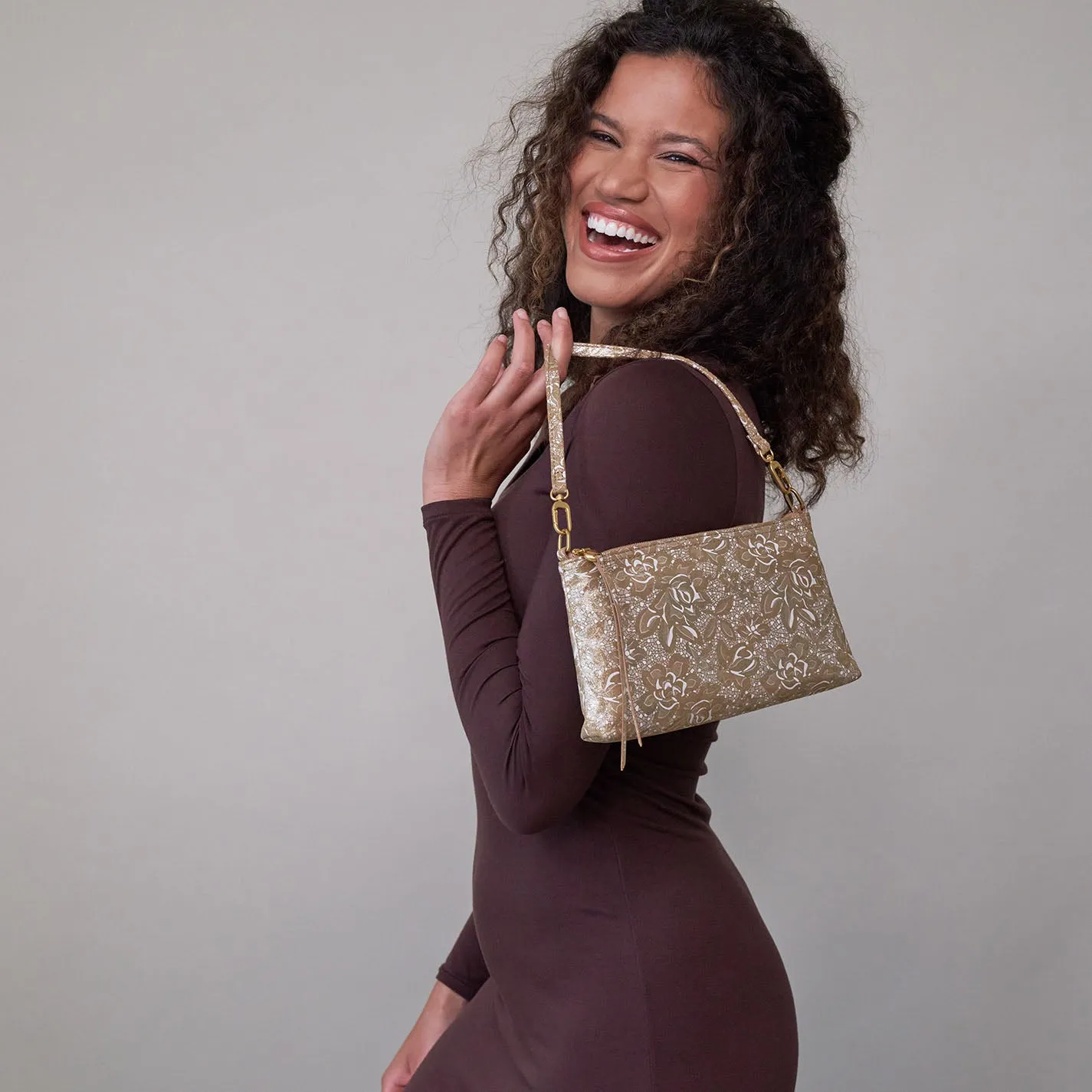 Darcy Crossbody In Printed Leather - Gilded Petals
