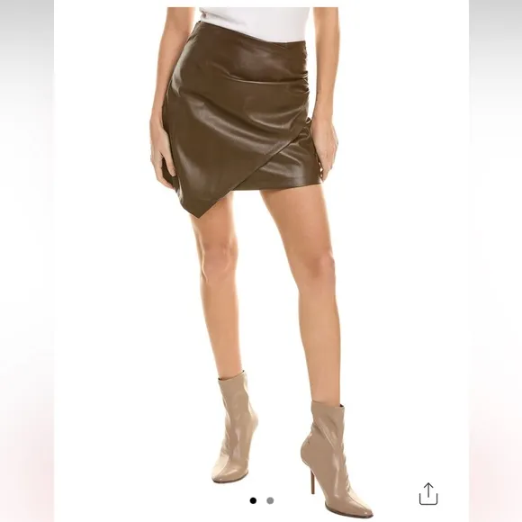 ELAN Faux Leather Mini Skirt in Brown, Size Medium, NWT