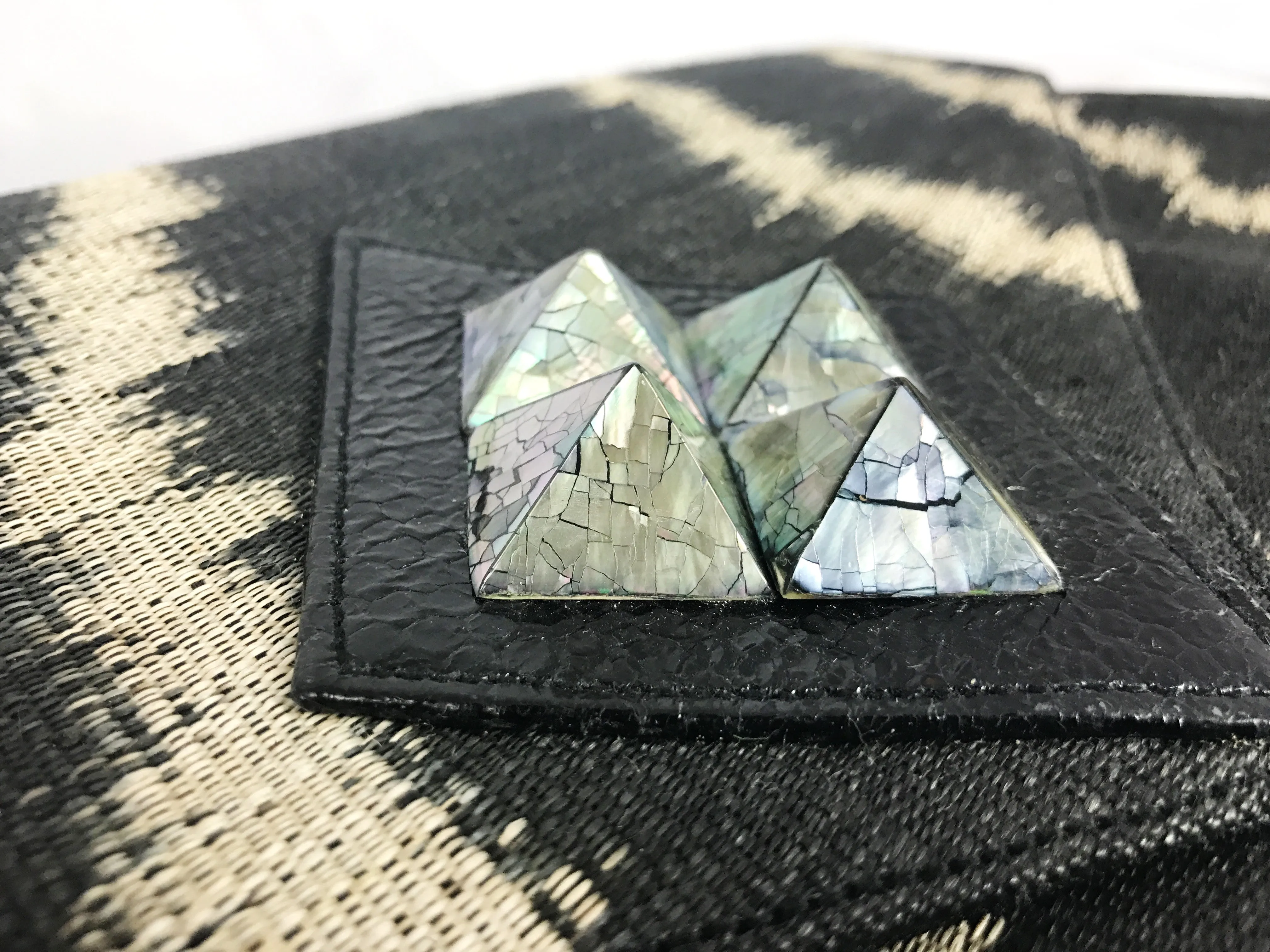 ENVELOPE CLUTCH
