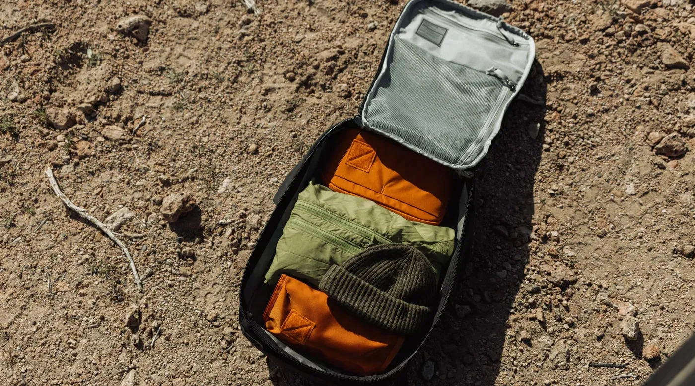Evergoods Civic Travel Bag 26L - Solution Dyed Black