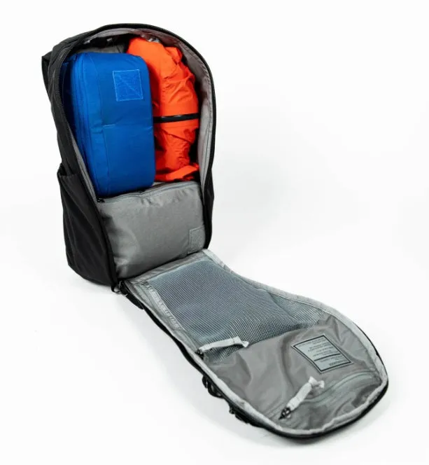 Evergoods Mountain Panel Loader 22L
