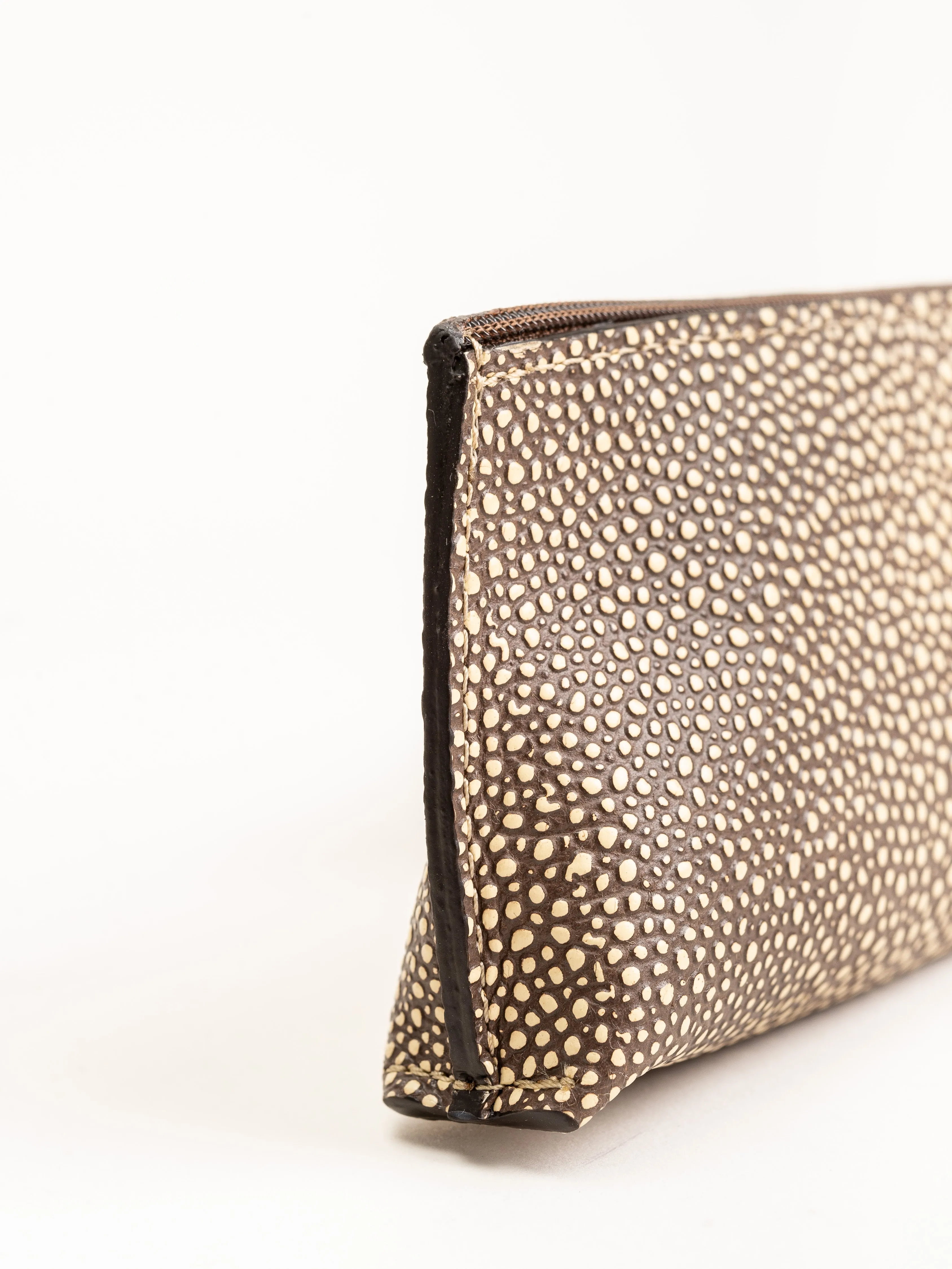 eyeglass pouch - brown shagreen
