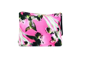 Flores, in Pink