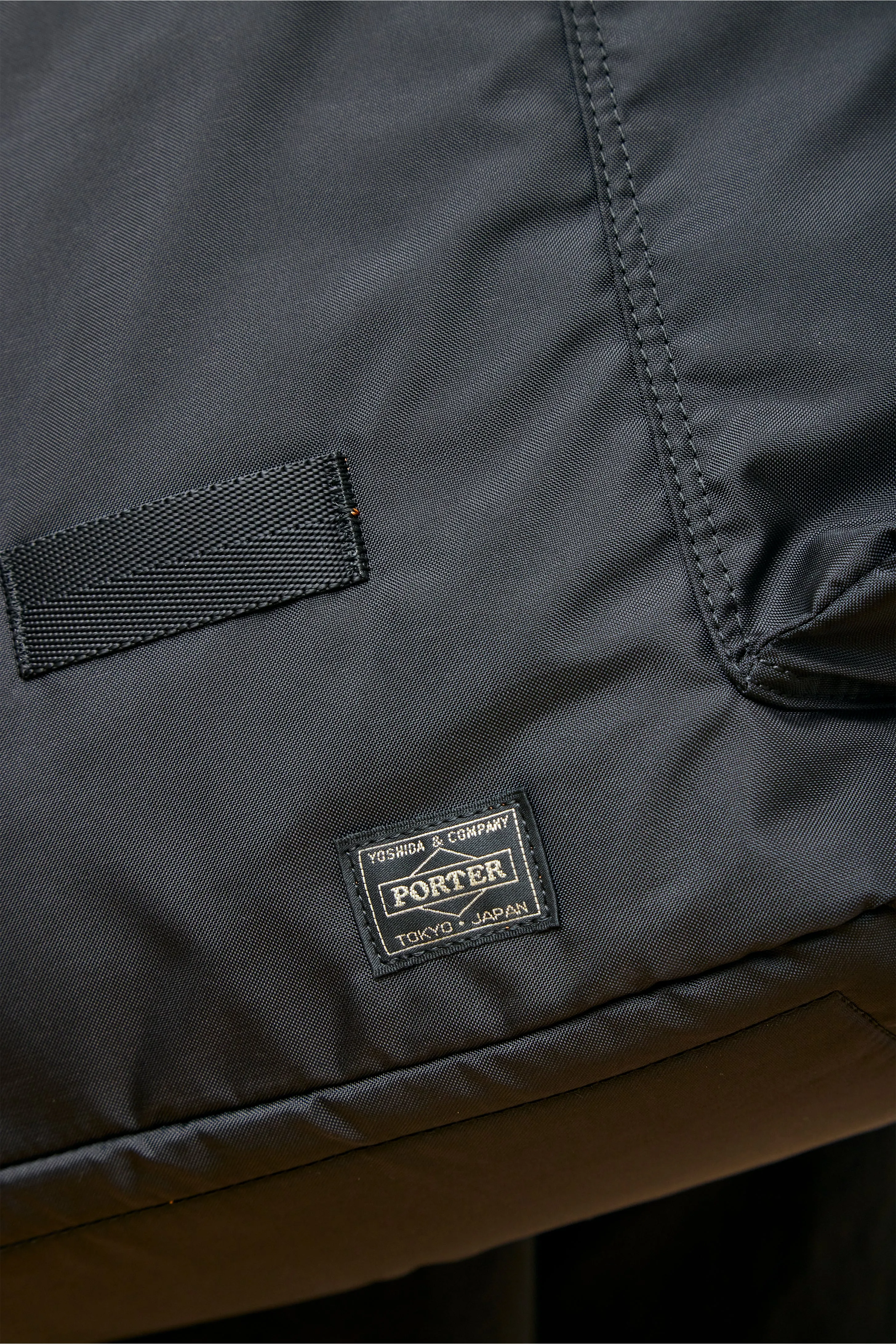 Force 2Way Tote Bag Black