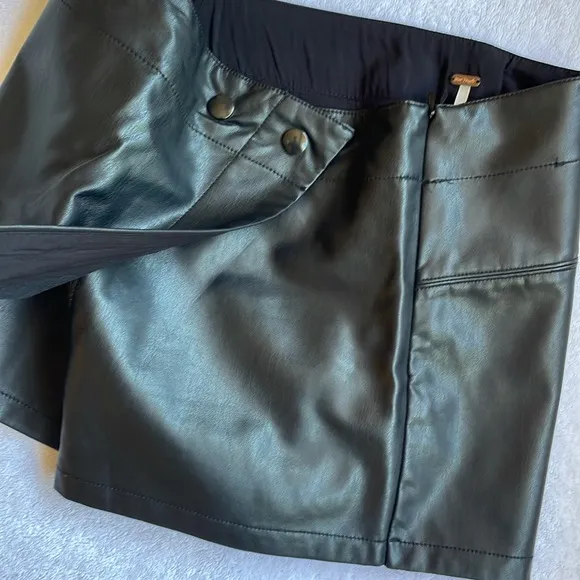 Free People Faux Leather Emmy Skort size 6