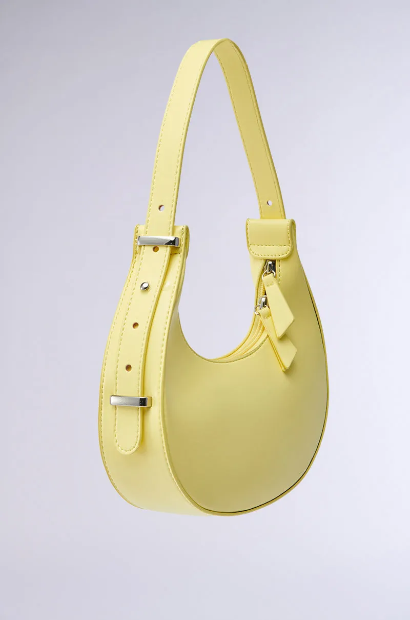 GET WITH THE TREND PU PURSE