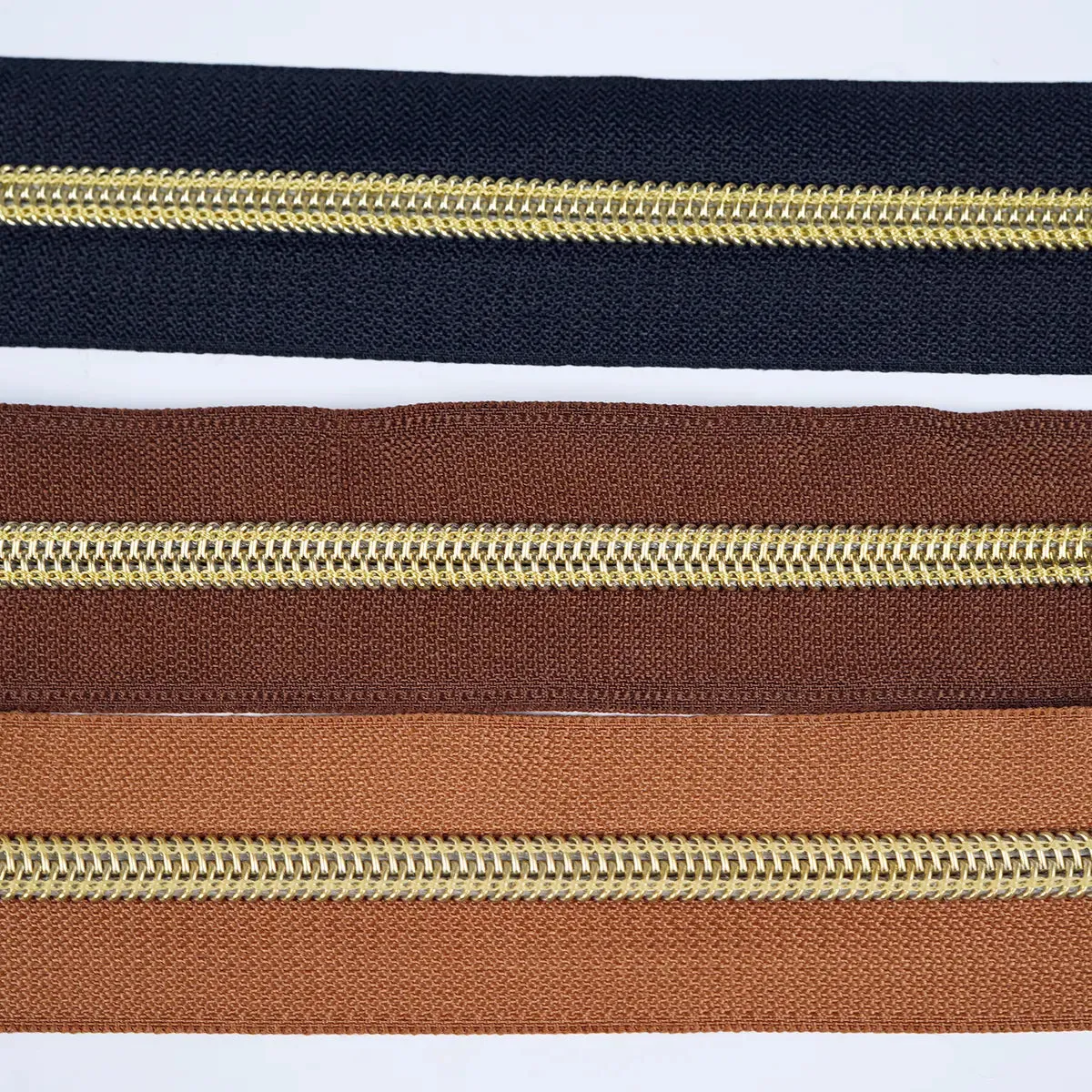 Gold Metallic Nylon No 5 Zipper 3 Yards Roll