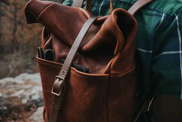 GRANT LEATHER ROLL TOP RUCKSACK BACKPACK - IN STOCK