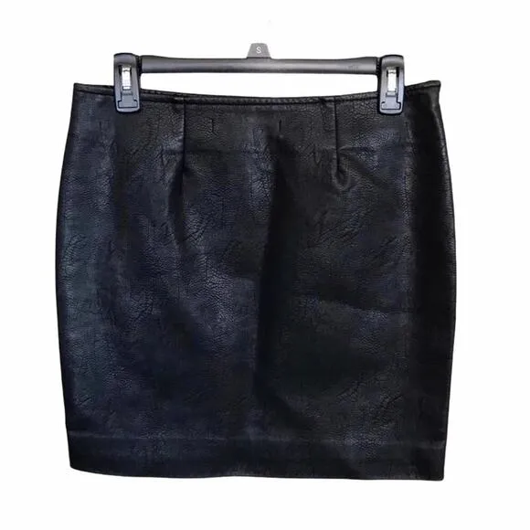 Haute Rogue NWT Black &amp; Blue Embroidered Faux Leather Skirt