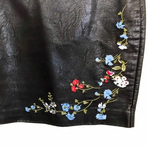Haute Rogue NWT Black &amp; Blue Embroidered Faux Leather Skirt