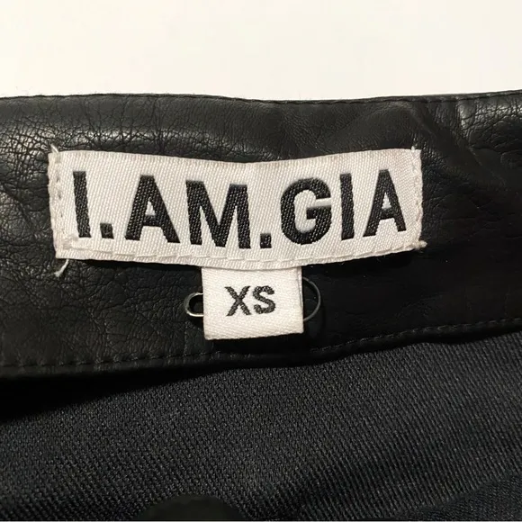 I.AM.GIA Courtney black vegan faux leather buckle belt zipper moto mini skirt