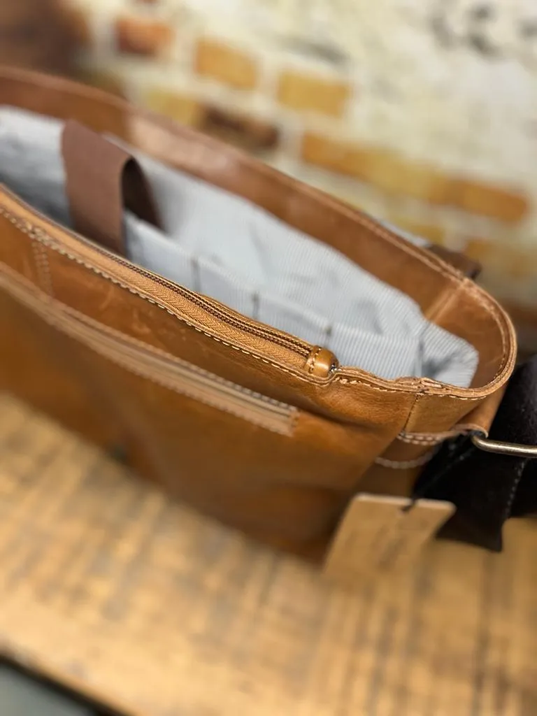 Leather Messenger Bag for Men - Lincoln 13