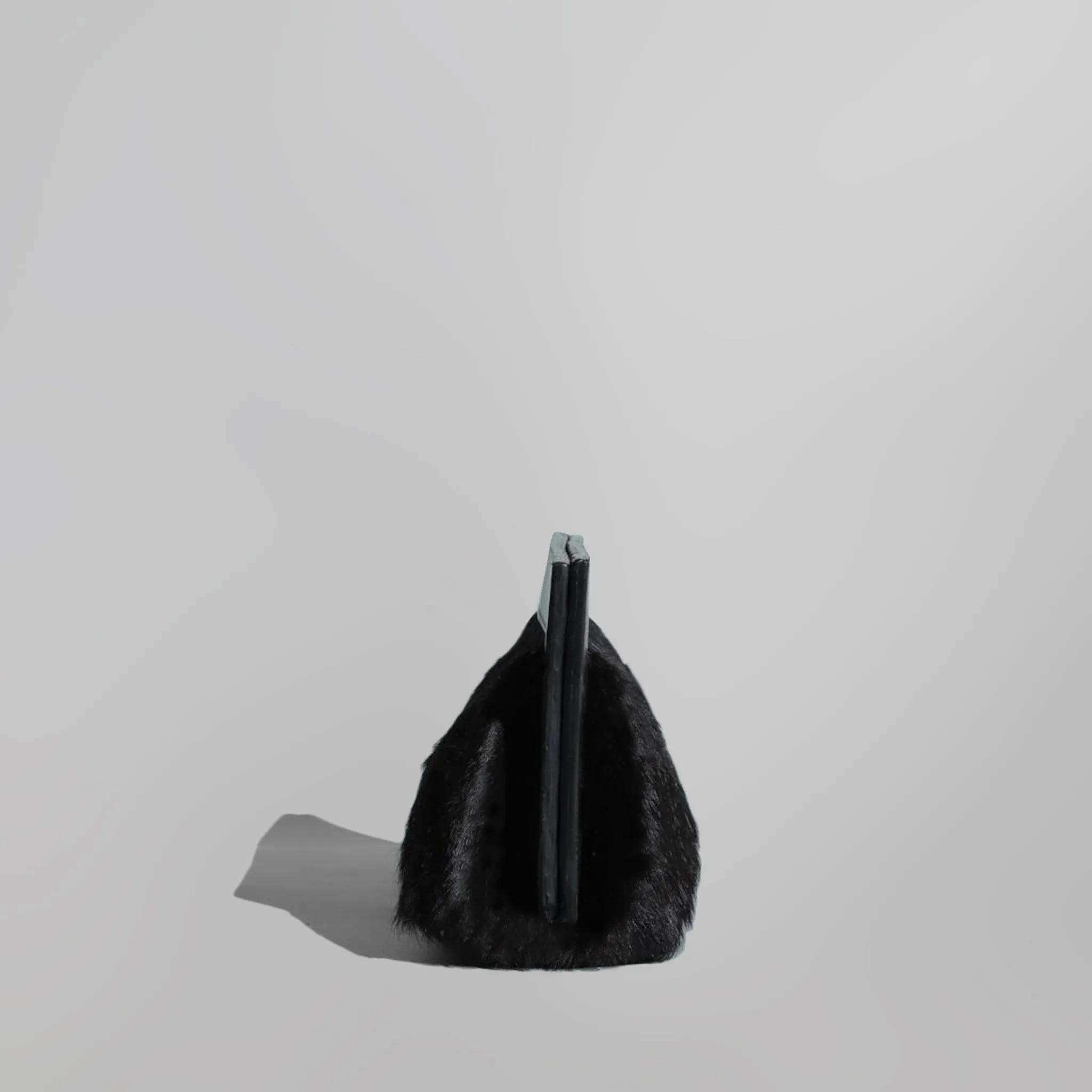 Line Clutch - Black