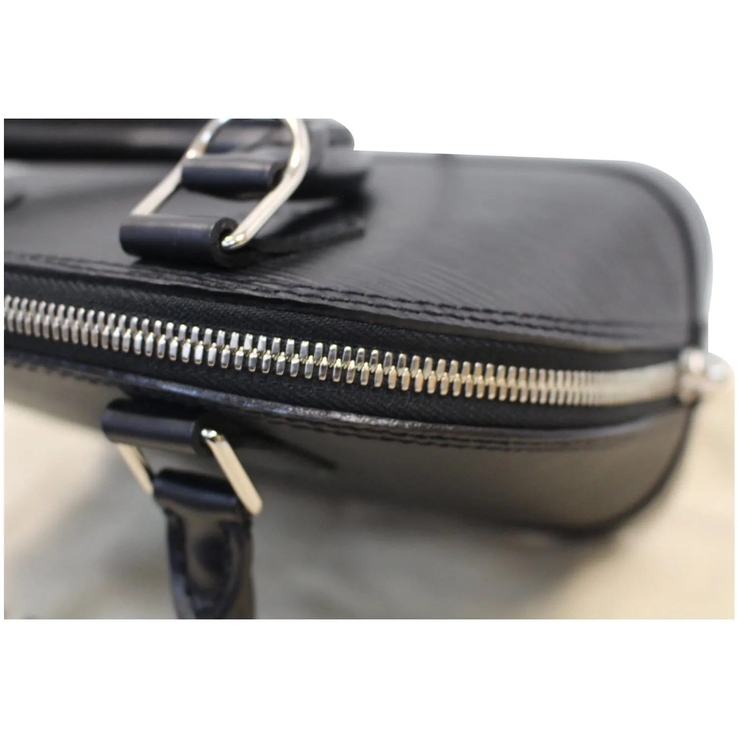 LOUIS VUITTON Alma BB Epi Leather Satchel Crossbody Bag Black