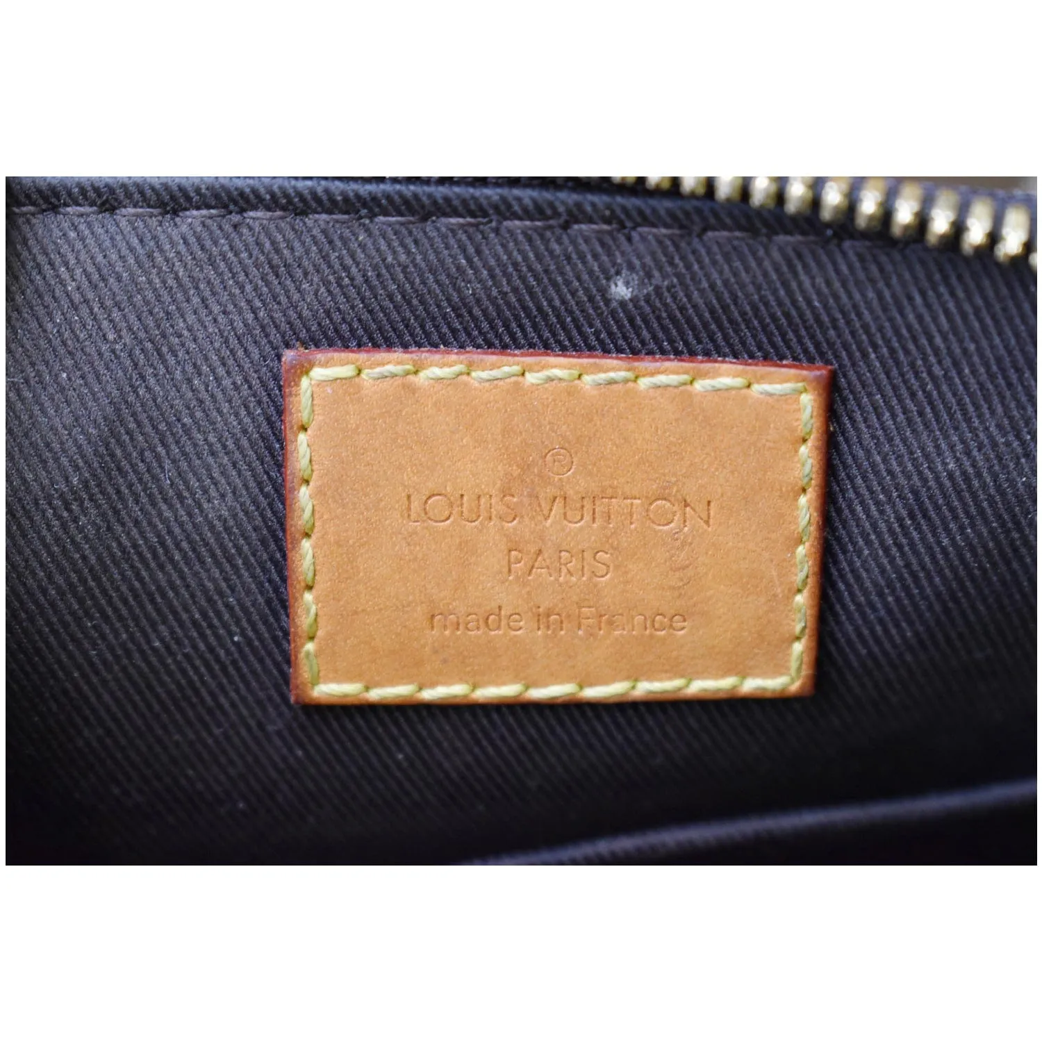 LOUIS VUITTON Alma BB Vernis Leather Satchel Crossbody Bag Amarante