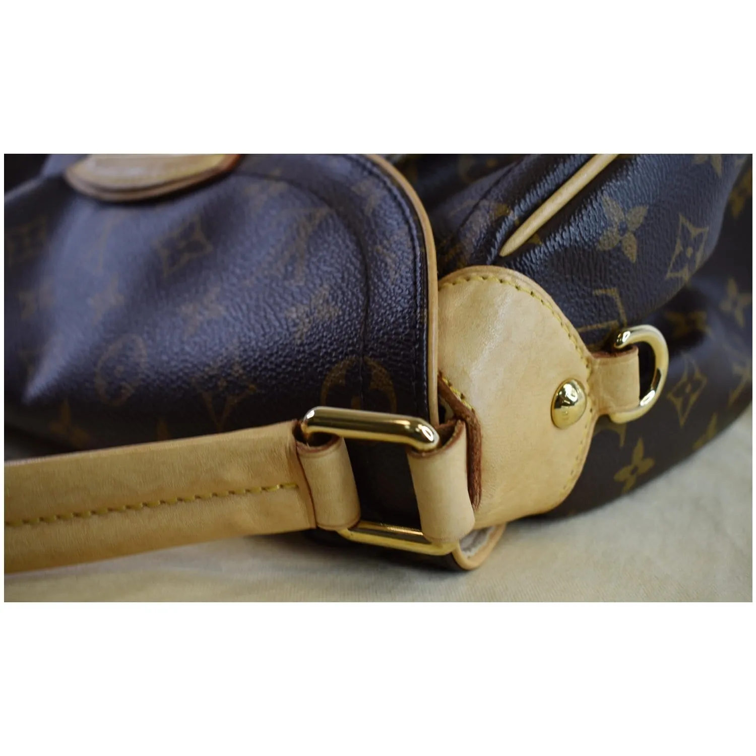 LOUIS VUITTON Beverly MM Monogram Canvas Satchel Bag Brown