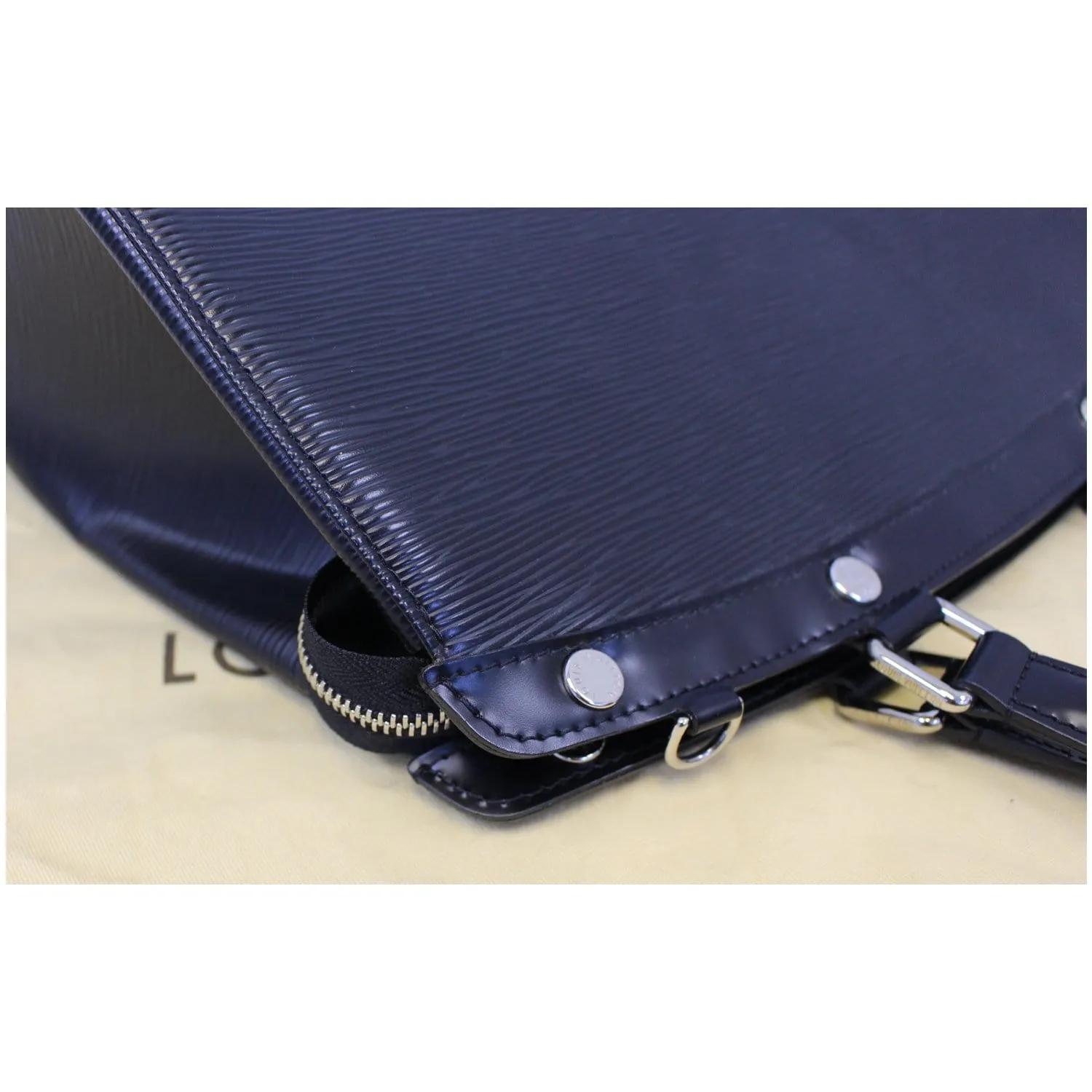 LOUIS VUITTON Brea GM Epi Leather Satchel Bag Black