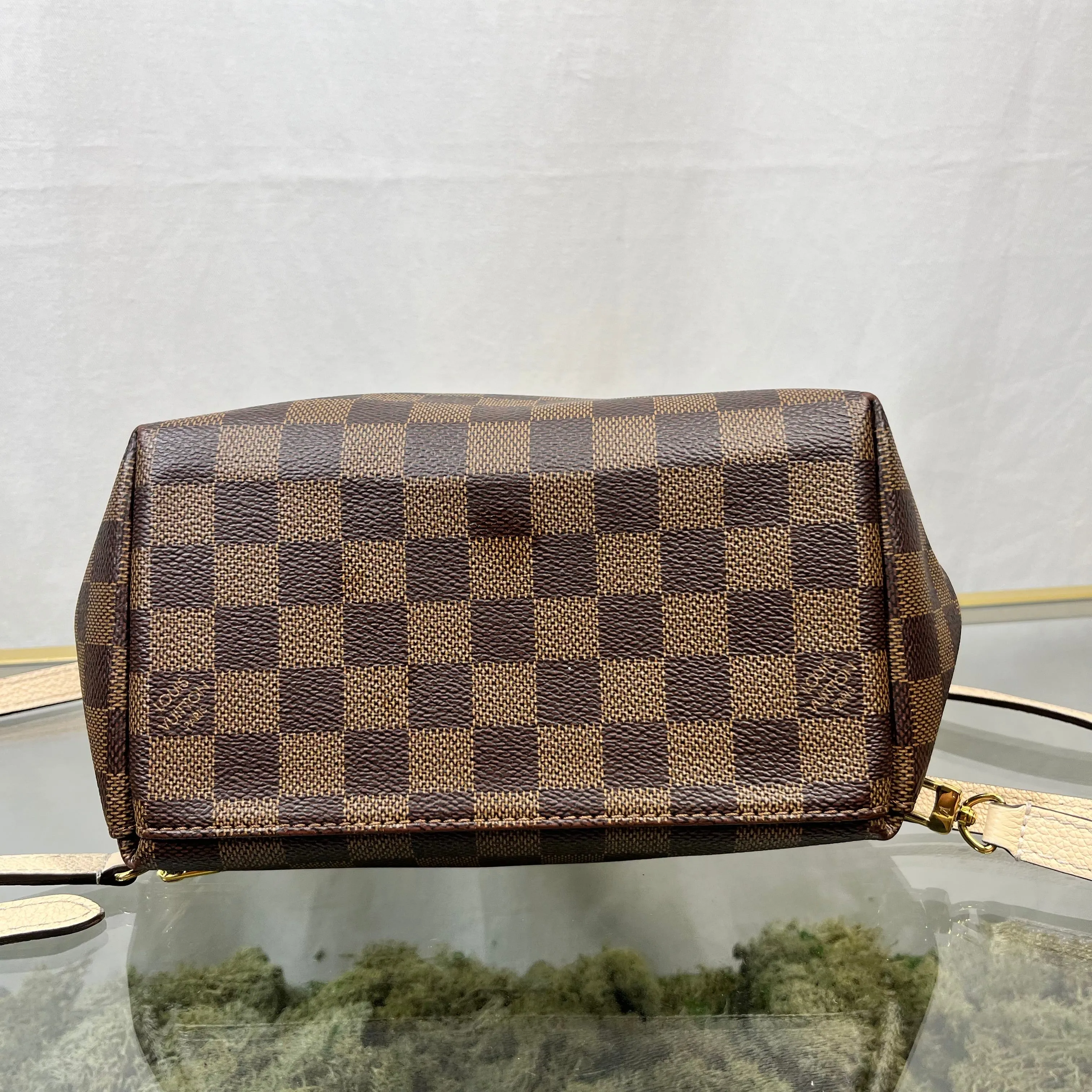 LOUIS VUITTON Clapton Creme Damier Ebene Canvas Backpack