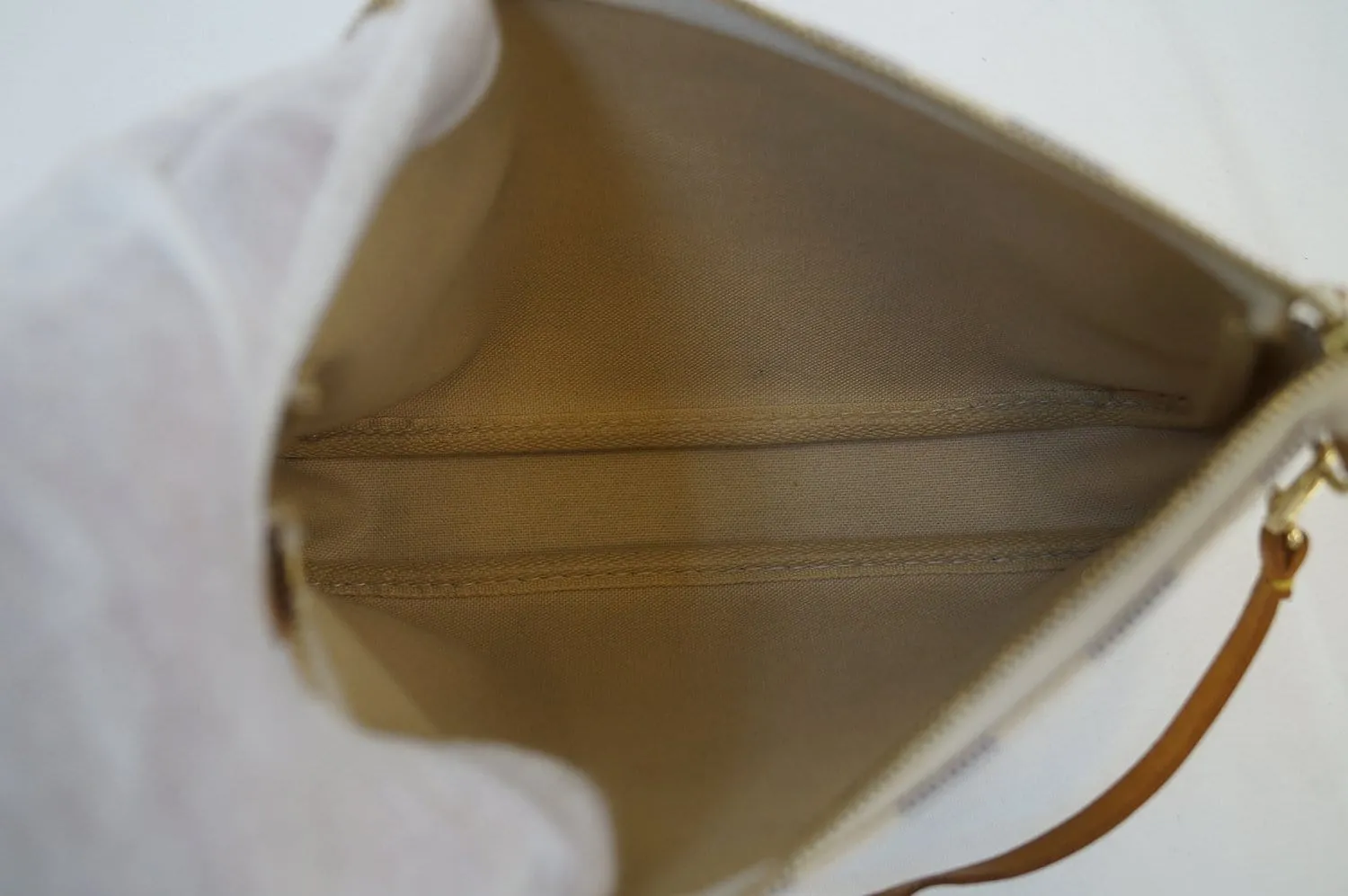 LOUIS VUITTON Damier Azur Pochette Accessoires Pouch