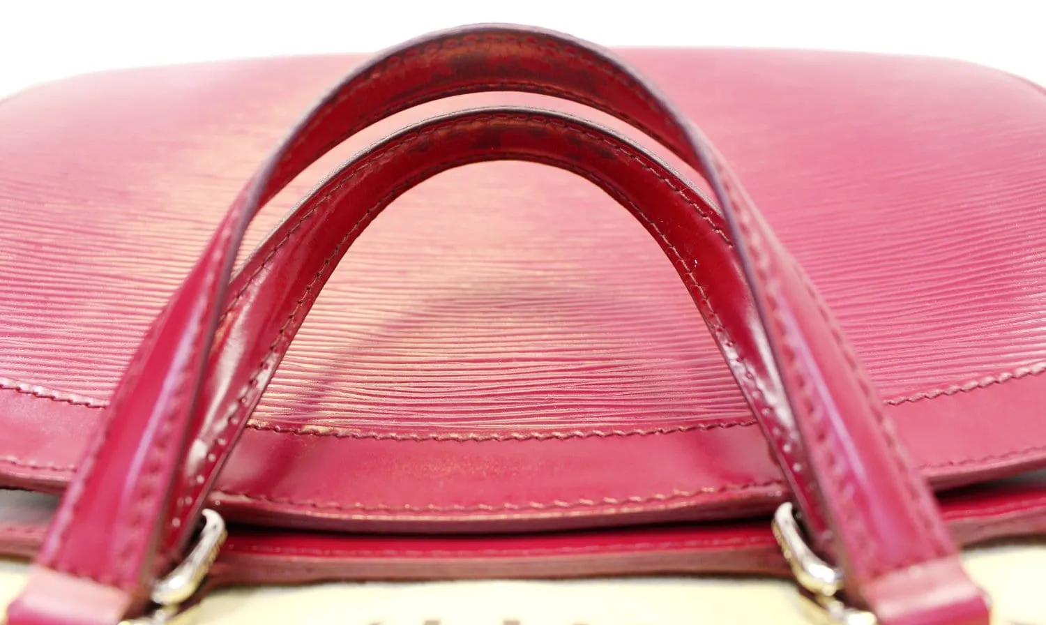 LOUIS VUITTON Fuchsia Epi Leather Brea MM Satchel Shoulder Bag